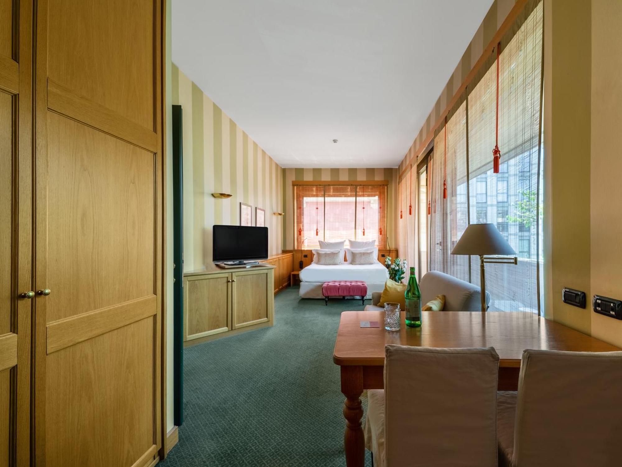 Numa Camperio Hotel